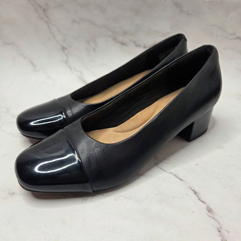 Clarks Collection Black Leather Classic Pumps Heels Office Work Women's 7.5